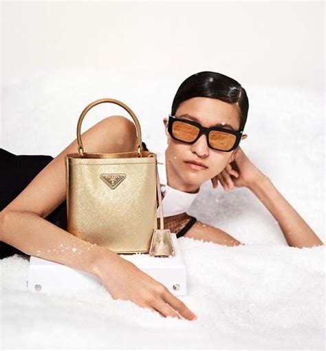 occhiali sole prada 2023